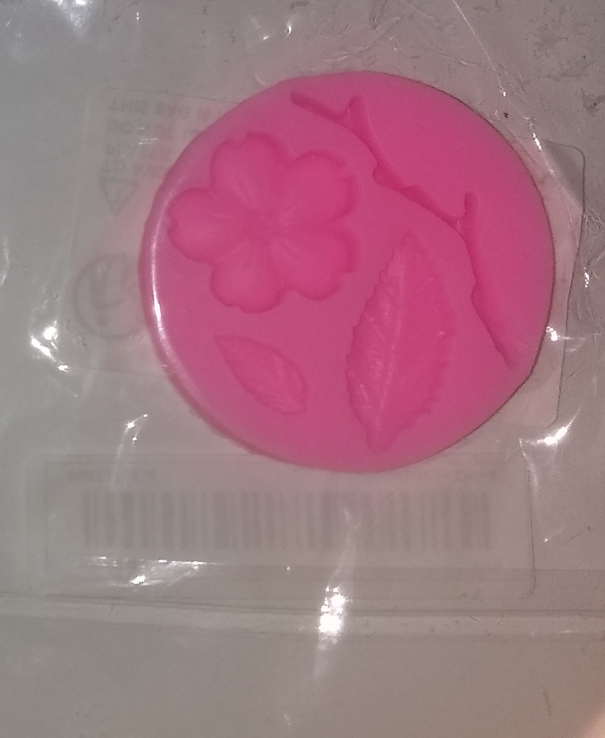 "New" Silicone Peach Flower Shape Mold for DIY Candles and Aromatherapy 20