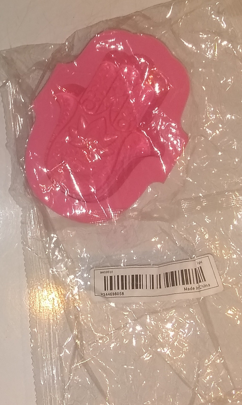 "New" Hand Shaped Silicone Candle Mold for DIY Soap and Resin Crafting 20
