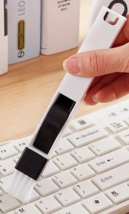 "New" (3 Pack) Multi-Purpose Computer Keyboard/Window Groove Cleaning Brush 19