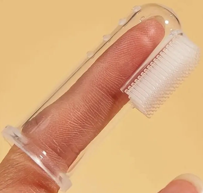 "New" (2 Pack) Soft Pet Finger Toothbrush for Dog & Cat w/Storage Box 20