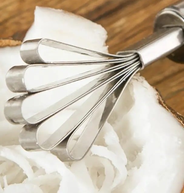 "New" Multi-Purpose Stainless Steel Sawtooth Grater Kitchen Tool 16