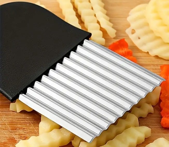 "New" Stainless Steel Crinkle Cut Potato Knife 20