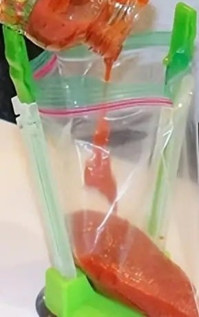 "New" Versatile Baggy Rack Holder Set for Food Prep & Freezer Bags 19