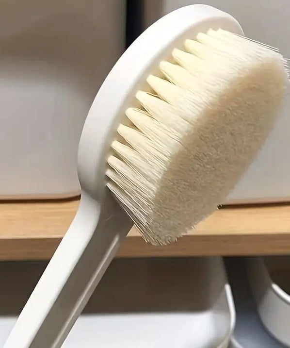 "New" Long Handle Bath/Shower Brush 20
