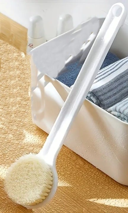 "New" Long Handle Bath/Shower Brush 20