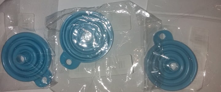 "New" 3 Pcs Silicone Collapsible Funnel Set - Kitchen Gadgets & Utensils 20