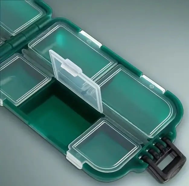 "New" Green Portable Small Weekly Travel Pill Organizer 20