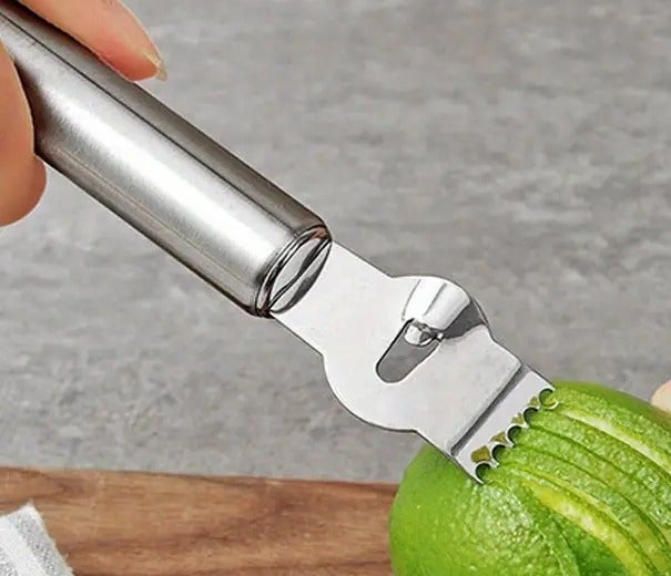 "New" Stainless Steel 6.5 Inch Handled Grater/Peeler 18