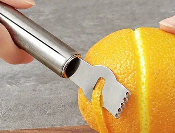 "New" Stainless Steel 6.5 Inch Handled Grater/Peeler 18