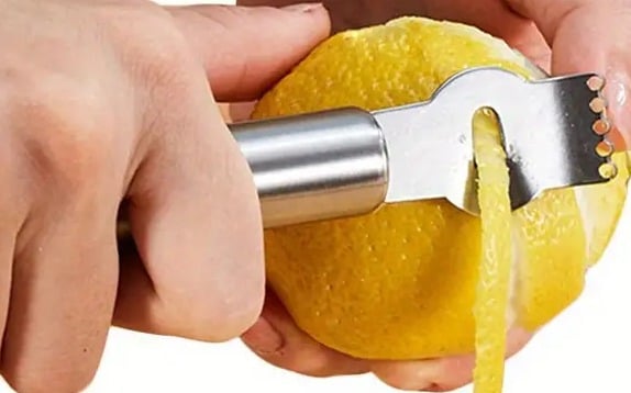 "New" Stainless Steel 6.5 Inch Handled Grater/Peeler 18