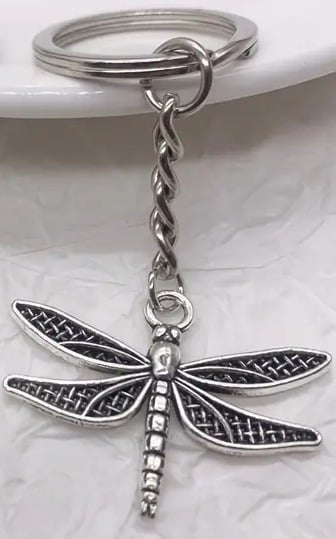 "New" Vintage Dragonfly Pendant Key Ring/Keychain 17
