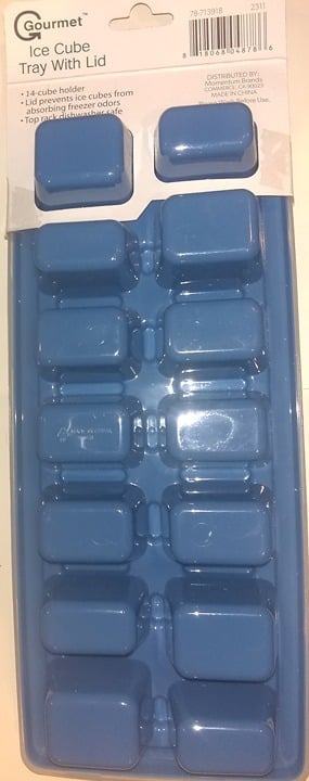 "New" Blue Ice Cube Tray with Lid 11
