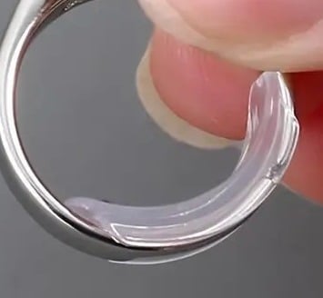 "New" 8-Piece Invisible Ring Size Adjuster Set 17