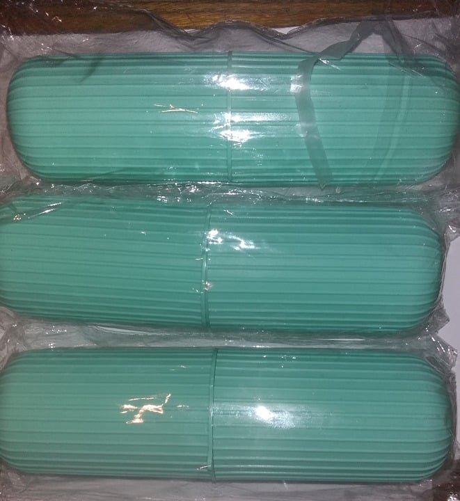 "New" (3 Pack) Portable Toothbrush Box Set with Mouthwash Cup 20