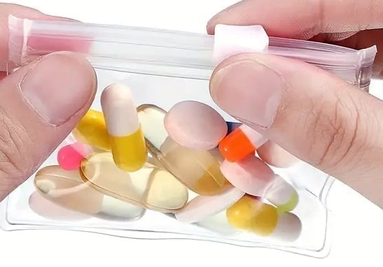 "New" (5 Pack) Heavy-Duty 7ML Reusable Pouch Travel Mini Zip Bags 13