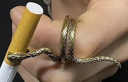"New" Unique Retro Curved Long Snake Shape Ring 16