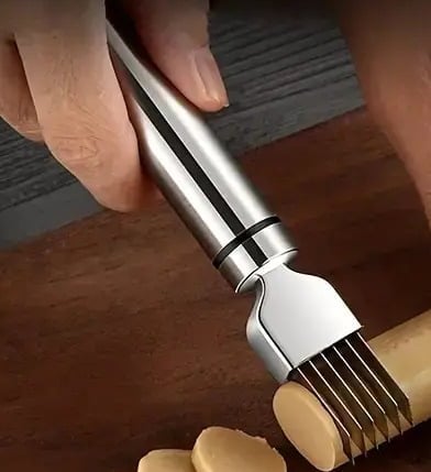 "New" Stainless Steel Onion Cutter/Shredder 19