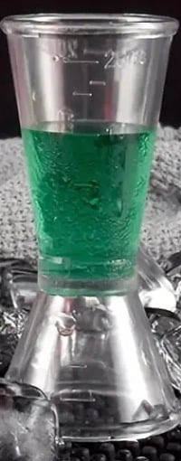 "New" Dual-Size Cocktail Mixing and Pouring Glass with Measuring Lines 17