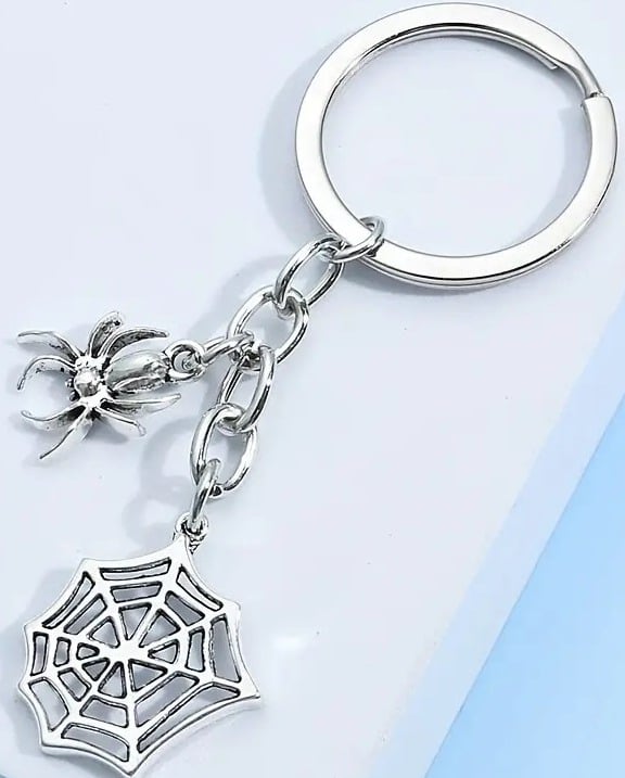 "New" Silvery Spider Web Alloy Keychain - Punk Style Key Ring Pendant         16