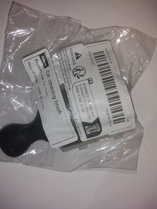"New" Car Interior Cleaning Brush - Efficient and Soft Bristle Design         17