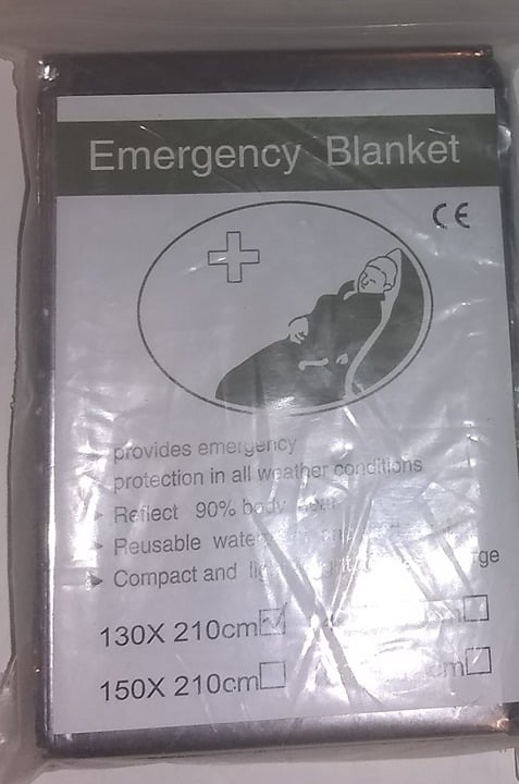 "New" Emergency Polyester Thermal Film Outdoor/Survival Blanket               19