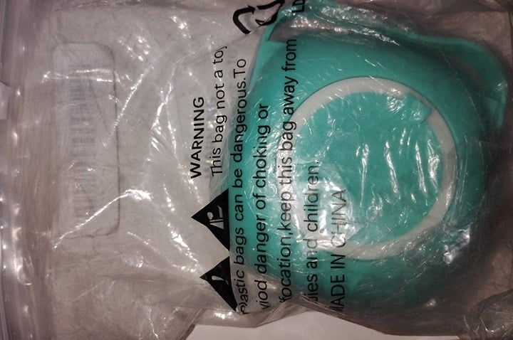 "New" Blue Silicone Fillable Pet Shampoo Brush                                19