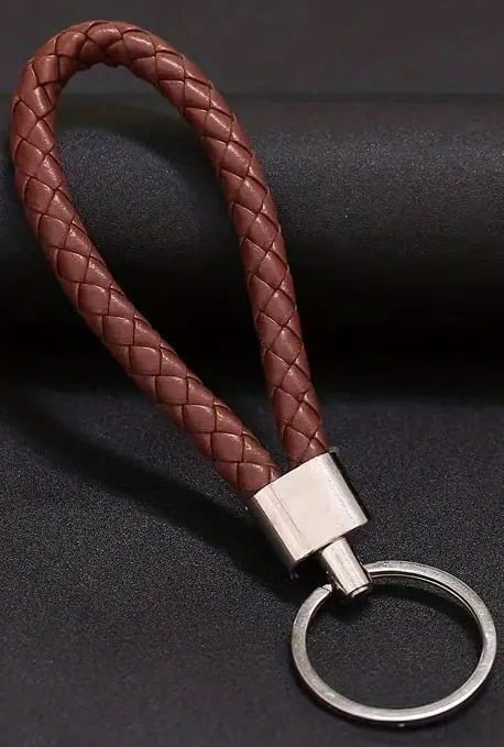 "New" Brown Faux Braided Rope Keychain                                        18