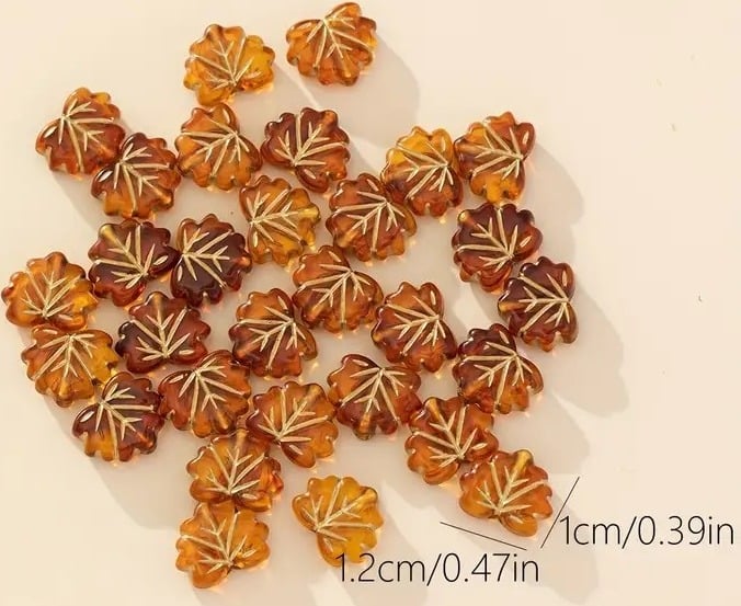 "New" 30 Retro Maple Leaf Beads                                               16